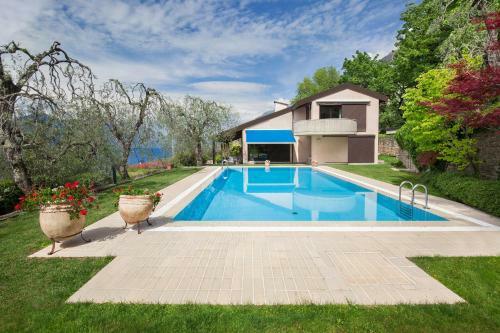Villa Dismero-un Oasi Di Lusso E Privacy
