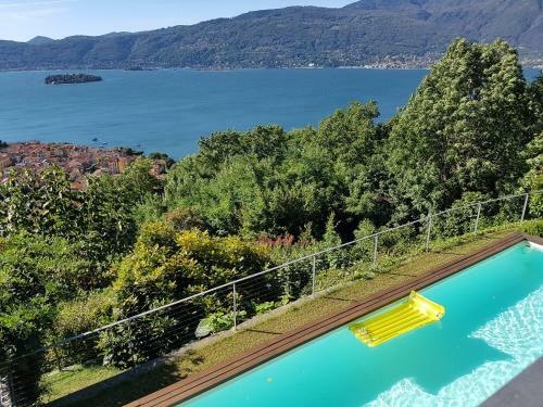 Villa Mauro Vista Lago Con Piscina