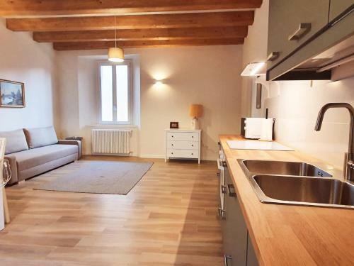 Eleonora Lake Apartements