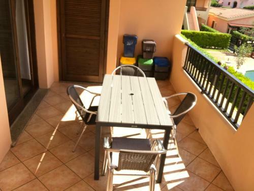 H33 - 1 Bed Renovated Apartment