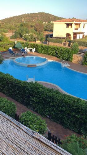 H33 - 1 Bed Renovated Apartment
