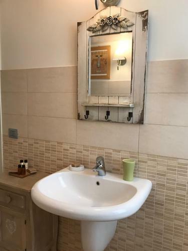 Apartamento Bnb Borgo Le Vigne - L'acqua Vite