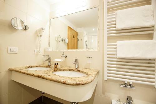 Bed & Breakfast Garni Crepaz