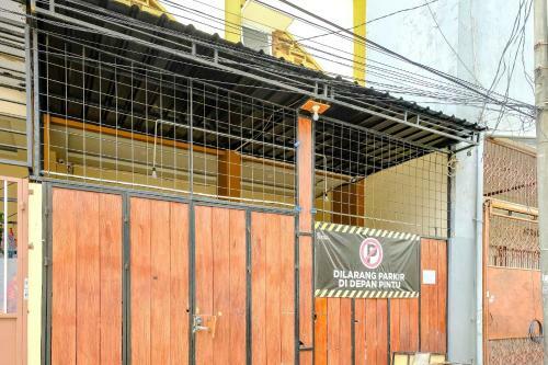 Hotel Cendrawasih Residence Redpartner