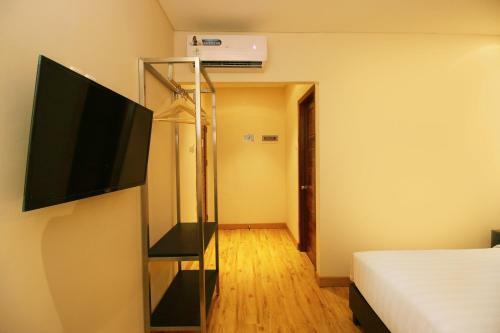 Altona Hotel