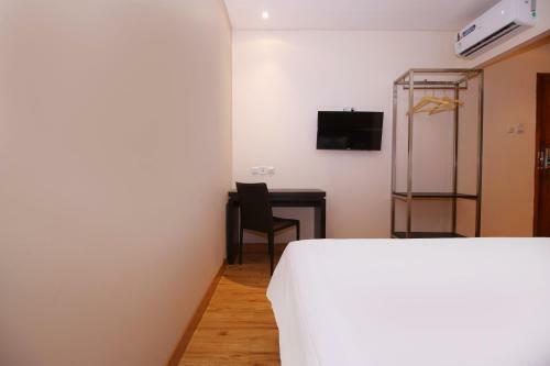 Altona Hotel
