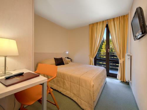 Hotel Alaska
