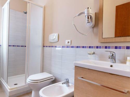Alluring Apartment In Alba Adriatica Near Sea
