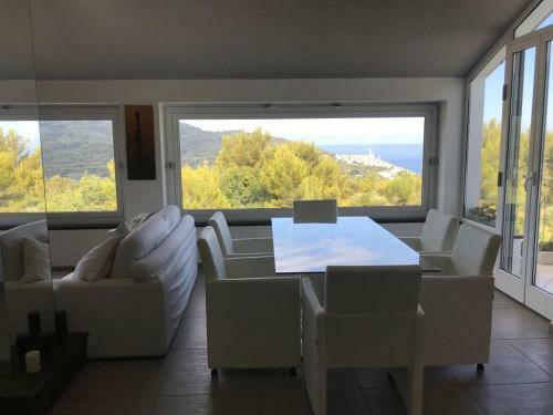Villa Shambhala