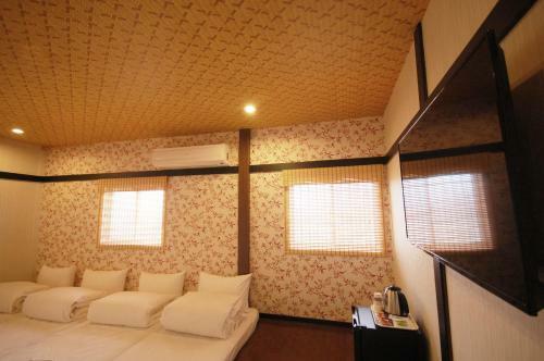 Hananoi Bed And Breakfast