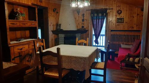 Apartamento Appartamenti E Ristorante Chez Pierina