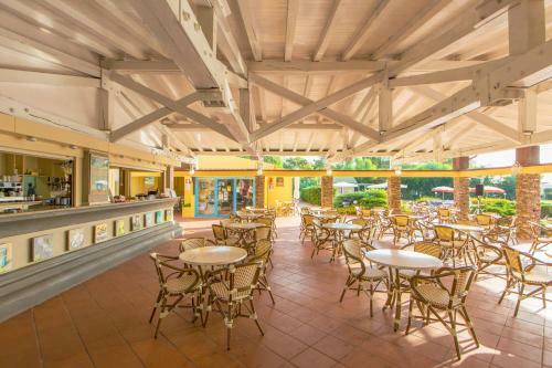 Hotel Agrustos Club