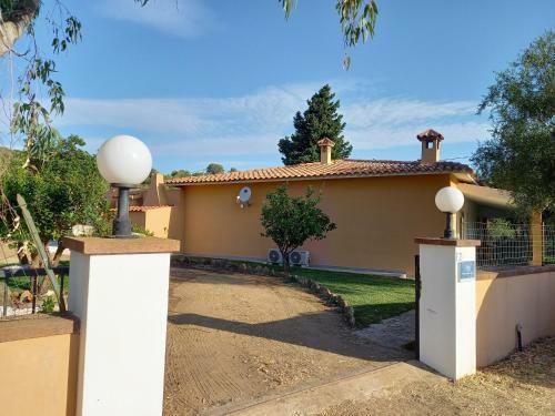 Bed & Breakfast Domo De Folas