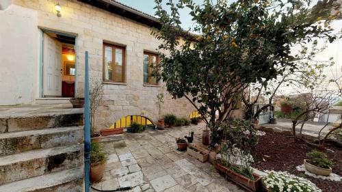 Lodge Hemdat Nefesh