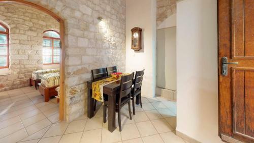 Lodge Hemdat Nefesh