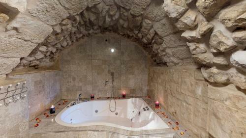 Lodge Hemdat Nefesh