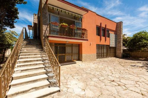 Villa Mina
