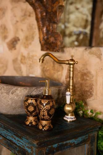 Hostal History House