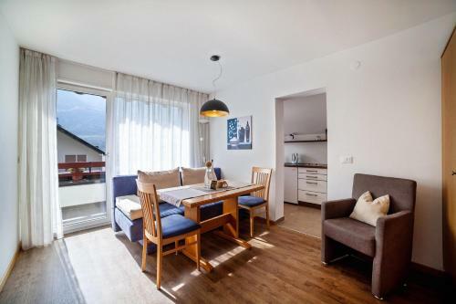 Apartamento Schnitzer Ferienwohnung Enzian