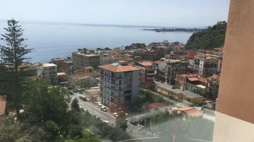 Casa, Mare-etna-taormina
