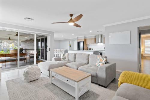 Pineapple House / Cessnock