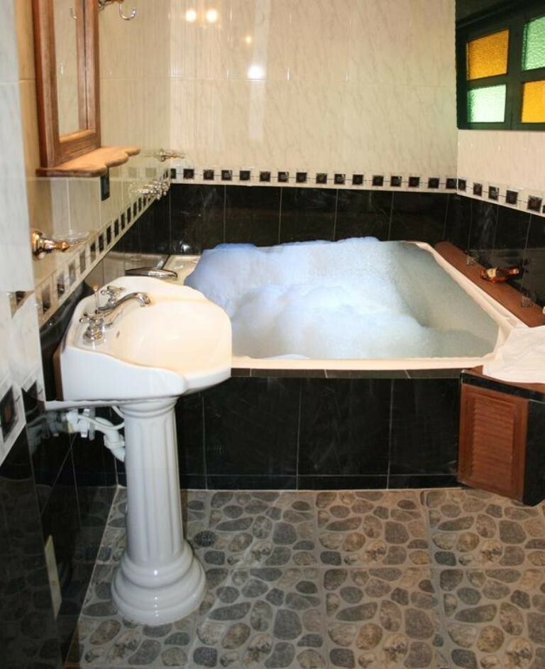 Hotel Antonio Nari�o