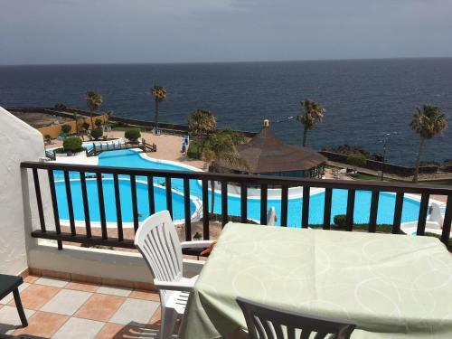 Apartamentos Rocas Del Mar