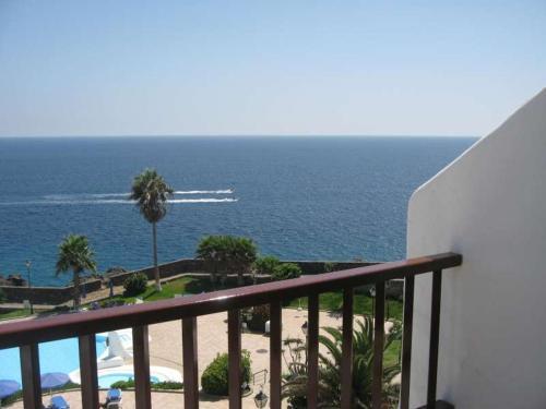 Apartamentos Rocas Del Mar