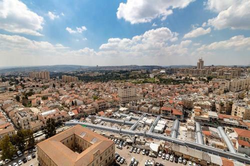 Magical 3br/parking With Amazing View, City Center