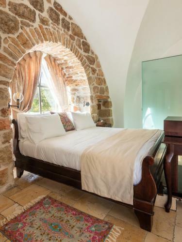 Flora Valley Boutique Hotel