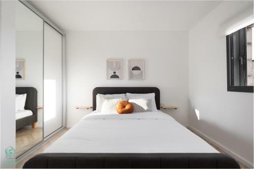 Alma City Center Classical Apartments By Homy