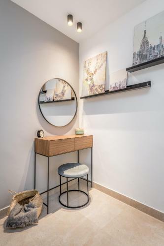 Apartamento Mahane Yehuda - Superb 1bdr W Balony /new Building
