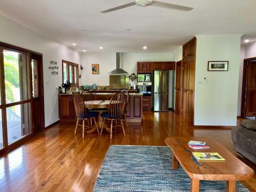 Apartamento Tropical Styling