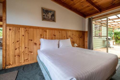 Hideaway Cottage