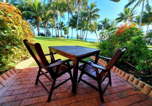 Apartamento Dolphin Heads Absolute Beachfront - Whitsunday Getaway!