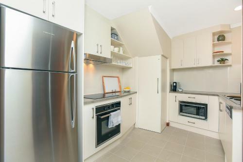 Granite Views Beachfront Apartment + Wifi