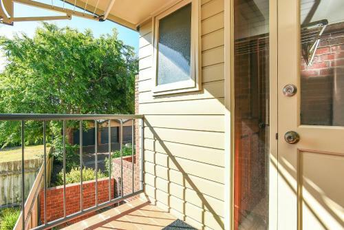 Granite Views Beachfront Apartment + Wifi