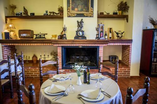 Hotel Val De Pinares