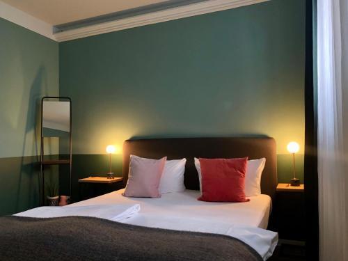 Hostal Pension Mariposa - Design Chambers