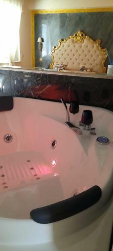 Bed & Breakfast Mare Nostrum Luxury Suite