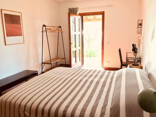 Hostal Botanea Guest House