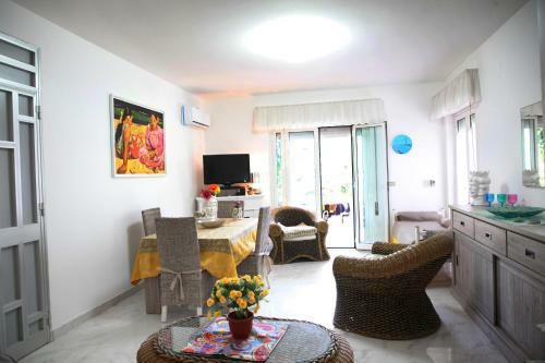 Villa Giardino 3 Camere 4 Bagni 2 Passi Dal Mare