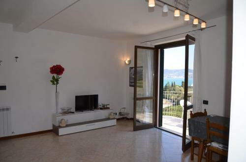 Apartamento Wonderful Sea View - Terrace And Parking