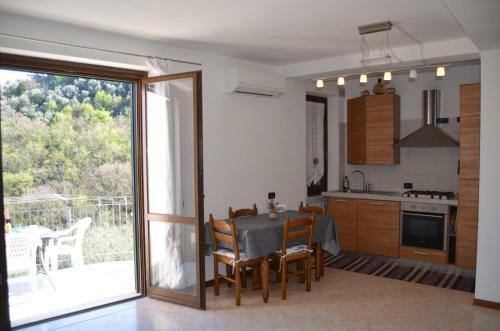 Apartamento Wonderful Sea View - Terrace And Parking