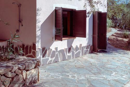 Mono-mary: Just 600m From The Sea With Private Beach!