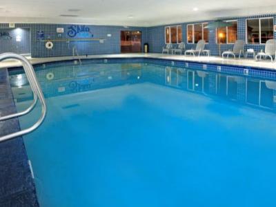 Hotel Shilo Inn Suites