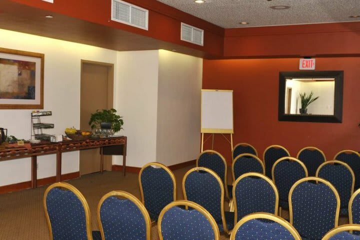 Doubletree Hotel Tucson At Reid Park