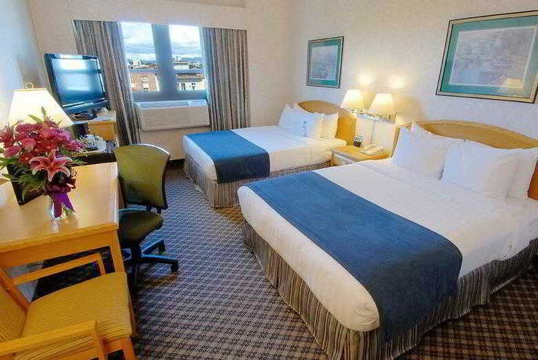 Best Western Plus Carlton Plaza Hotel