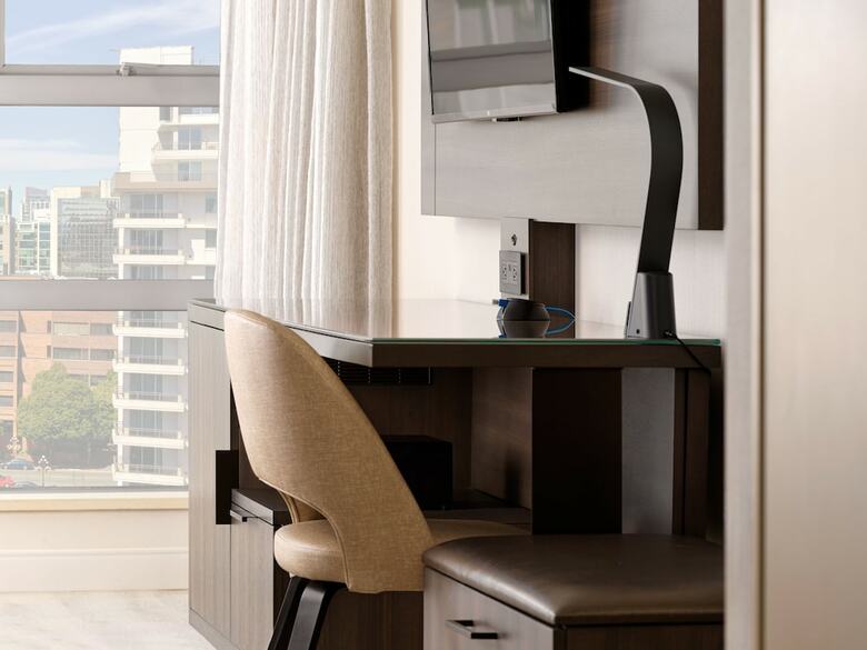 Hotel Victoria Marriott Inner Harbour