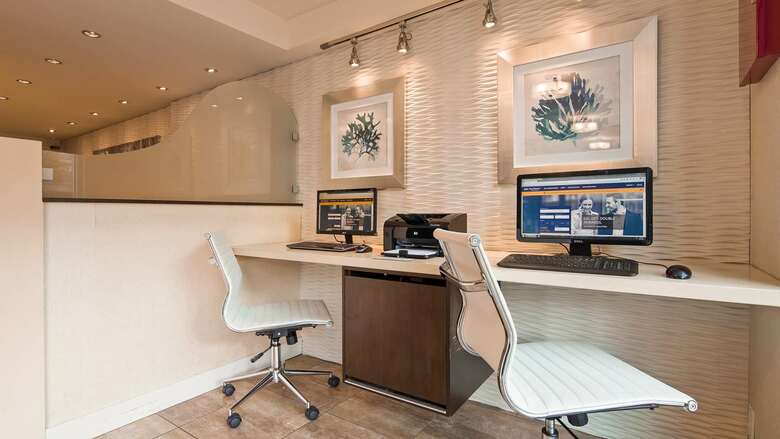 Hotel Best Western Plus Inner Harbour